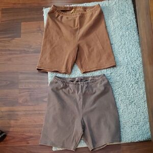 Kim Kardashian SKIMS Women's Athletic Shorts in Brown and Tan 2 Pairs